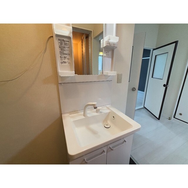 上里ハイツAの物件内観写真