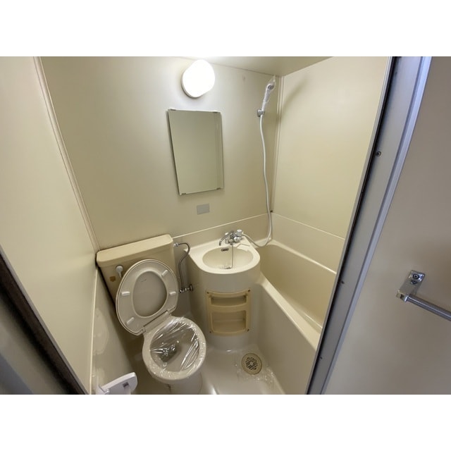 KENWOOD　HOUSEの物件内観写真