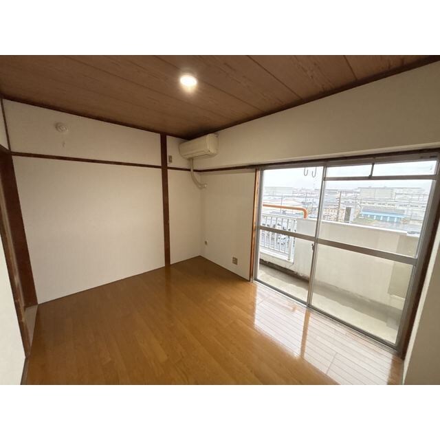 コーポサンライズモリの物件内観写真