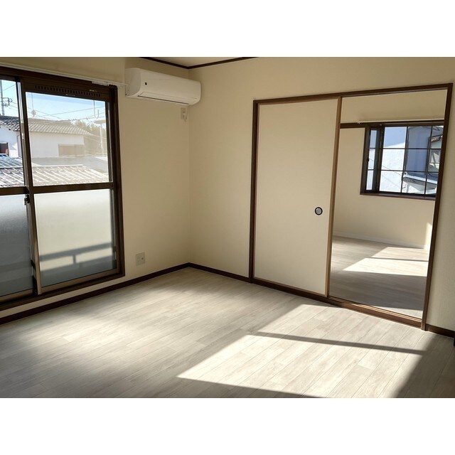 グランデュール瀬戸岡の物件内観写真