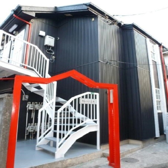 カレッジ志木の物件外観写真