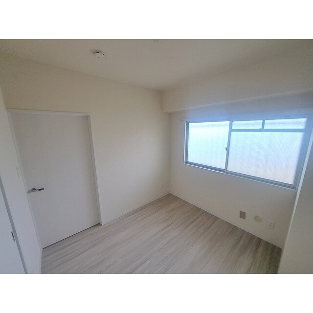 ハイツ荒川の物件内観写真