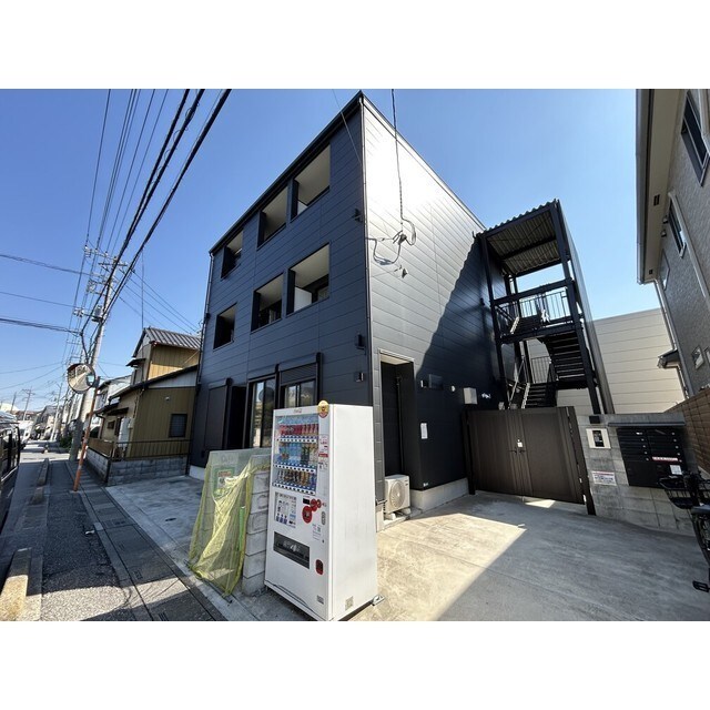 MQuarto谷塚の物件外観写真