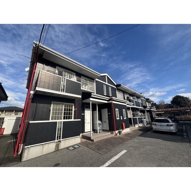 モダンピープルＢ棟の物件外観写真