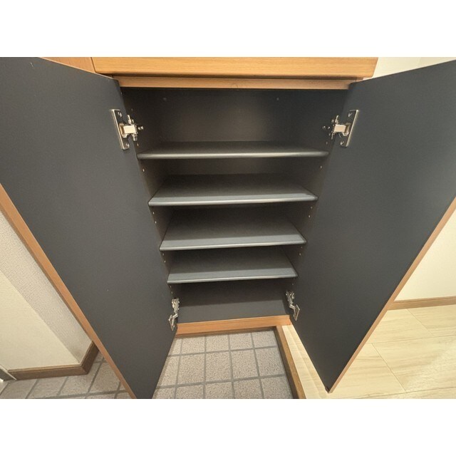 モダンピープルＢ棟の物件内観写真