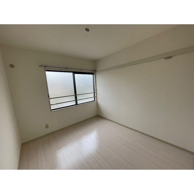 グランドハイツC棟の物件内観写真