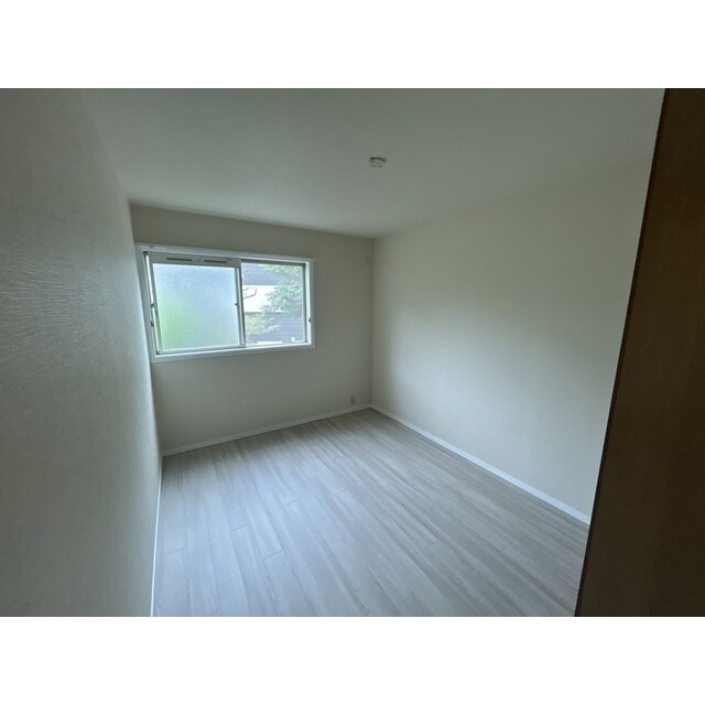 グリーンヒルズ成田Cの物件内観写真