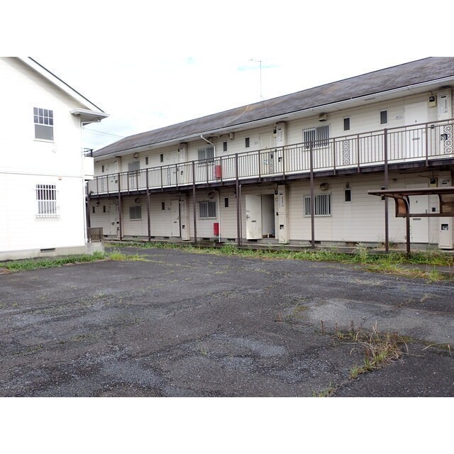 エメラルドハイツの物件外観写真