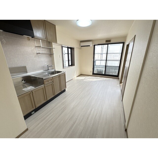 カサベルデの物件内観写真