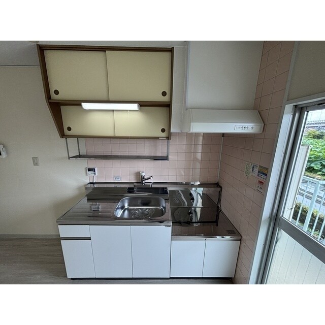 サンシャイン新真鍋の物件内観写真