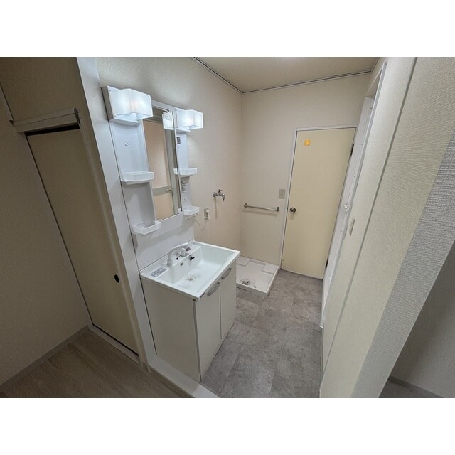 サンシャイン新真鍋の物件内観写真