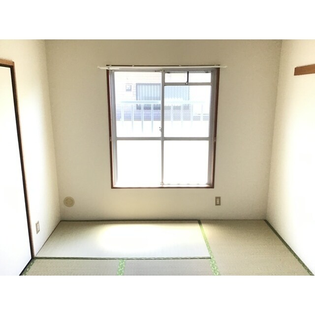 グリーンヴィラの物件内観写真