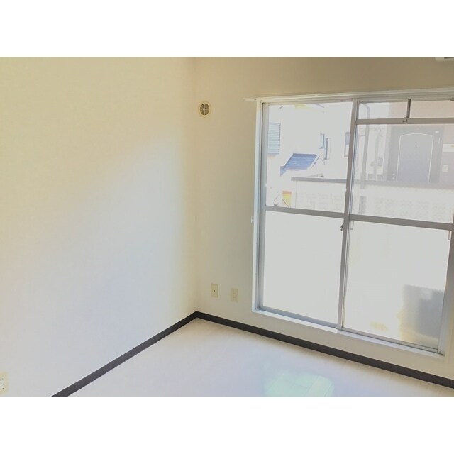 グリーンヴィラの物件内観写真