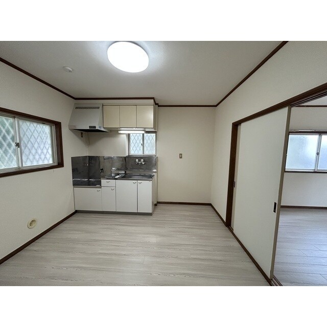 サンドリングハイムBの物件内観写真