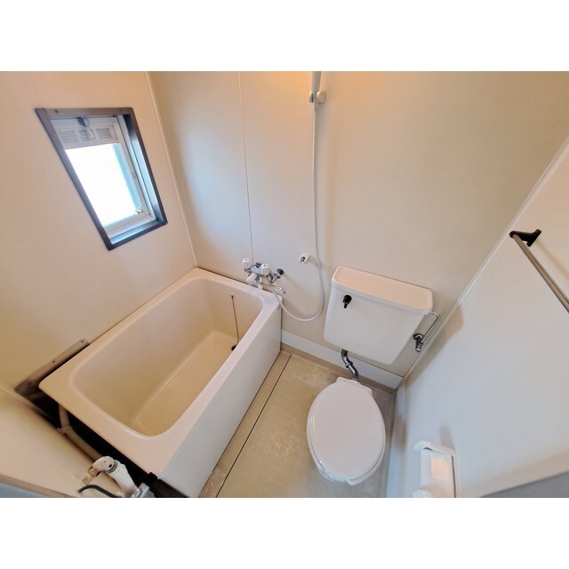 サンシティ江田Aの物件内観写真