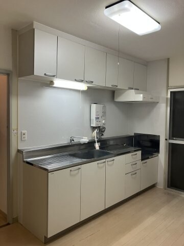 高根台住宅の物件内観写真