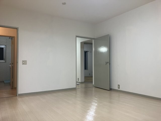 高根台住宅の物件内観写真