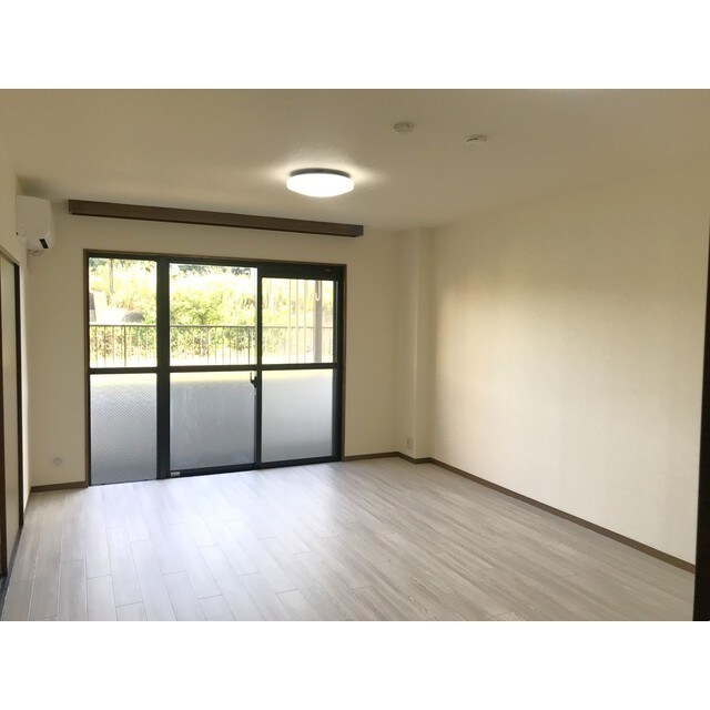 モンメール大磯の物件内観写真