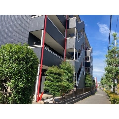 グランドール横倉の物件外観写真