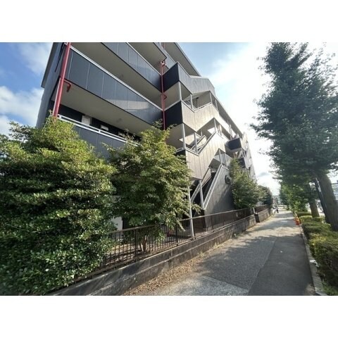 グランドール横倉の物件外観写真