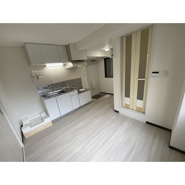 タウンハイツ七島の物件内観写真