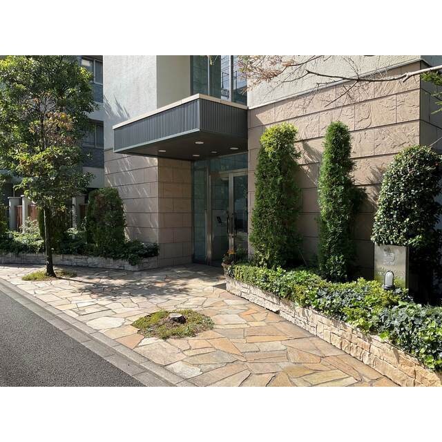 ファミリーフィールズ大宮壱番館の物件外観写真