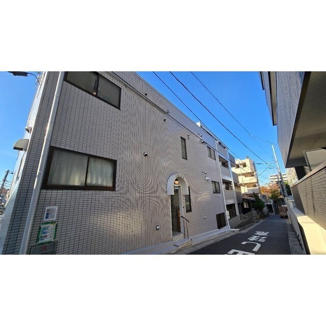 イイダコーポの物件外観写真