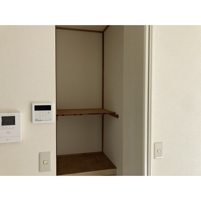 フラワーコーポの物件内観写真