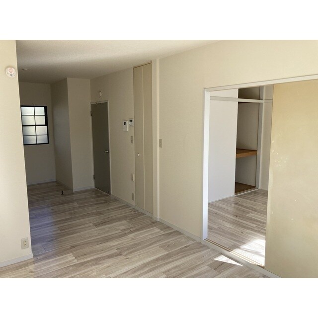 フラワーコーポの物件内観写真