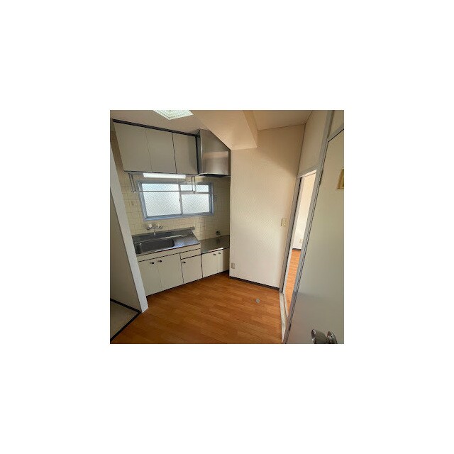 アルバスクエアの物件内観写真