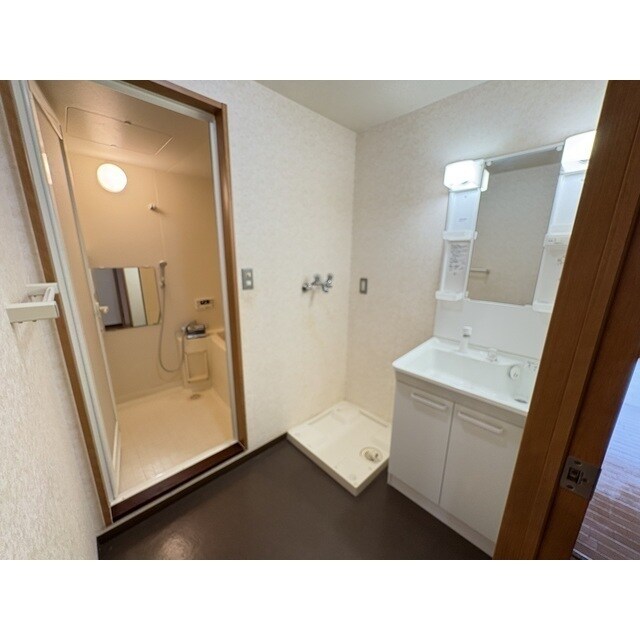 フローラ大塚壱番館の物件内観写真