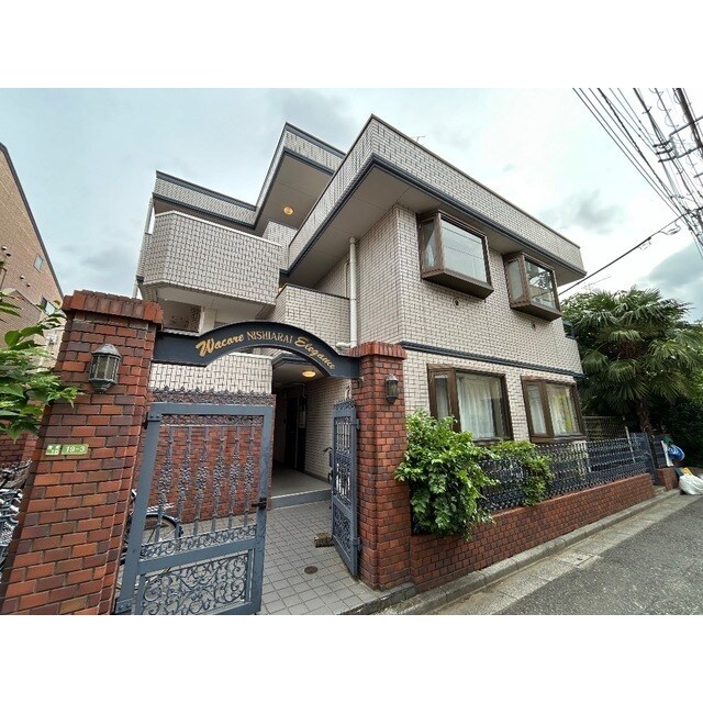 ワコーレエレガンス西新井の物件外観写真