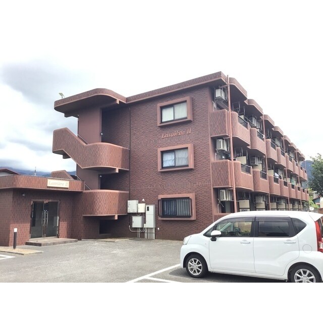 リュミエールⅡの物件外観写真