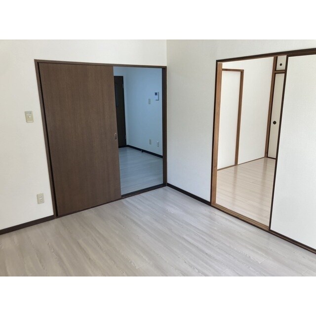 エンブレムの物件内観写真