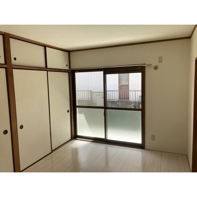 エンブレムの物件内観写真