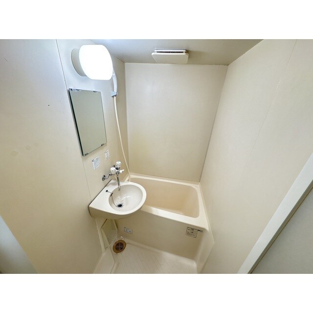 シャルマンBの物件内観写真