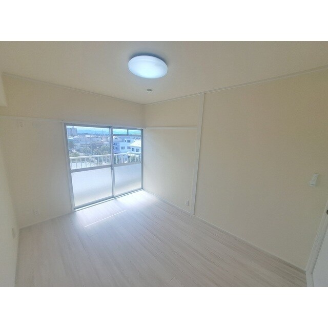 ハイツ荒川の物件内観写真