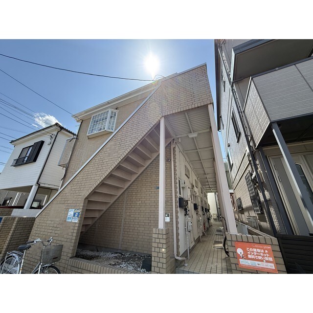 ローズアパートR-18の物件外観写真