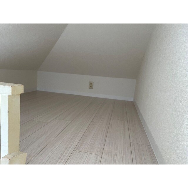 ローズアパートR-18の物件内観写真