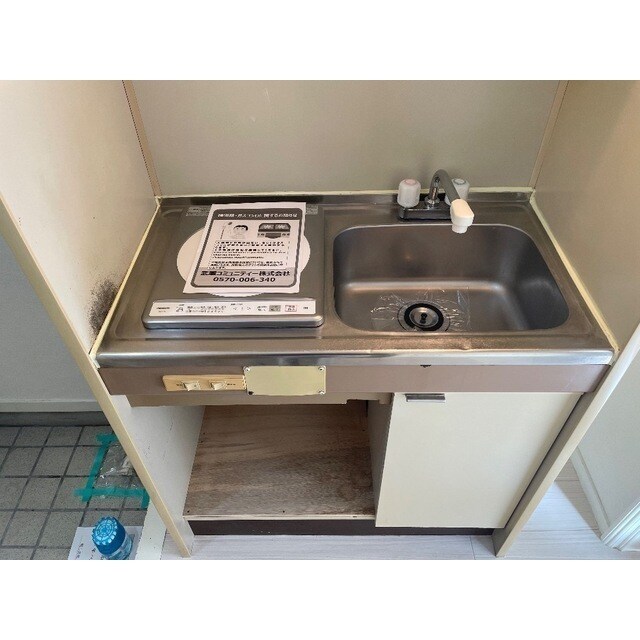 ローズアパートR-18の物件内観写真