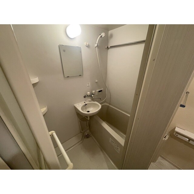 サニーグレイス国立の物件内観写真