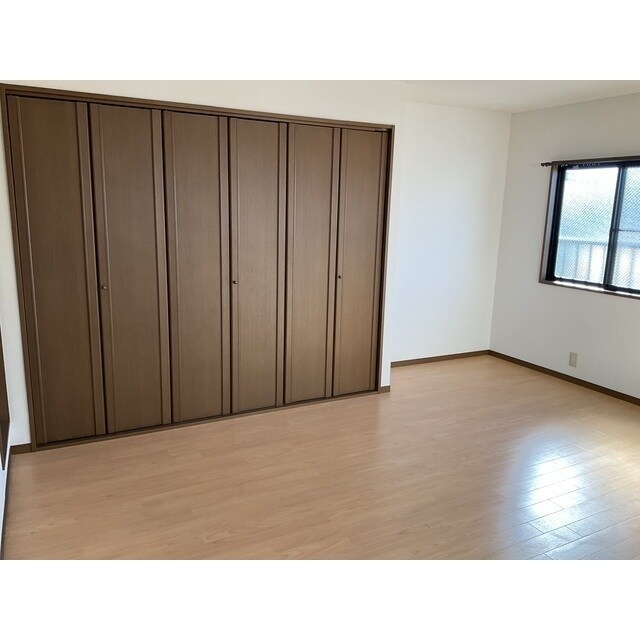 プレゼントコートの物件内観写真