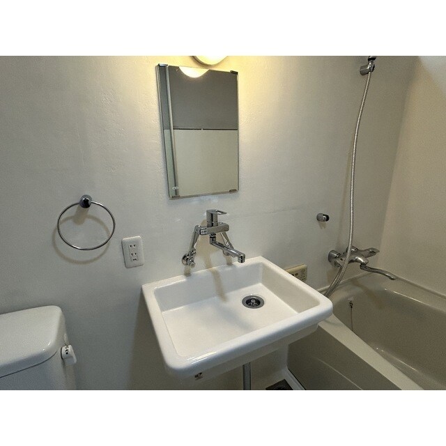 バイカーズアパートメントの物件内観写真