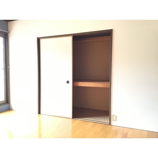 グランデュールパレスの物件内観写真