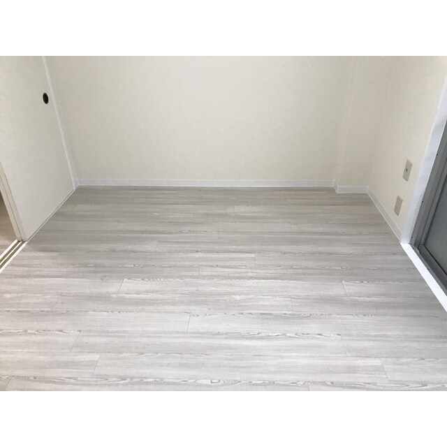 リエス伊勢原の物件内観写真