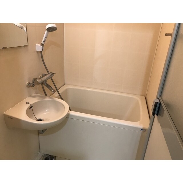 リエス伊勢原の物件内観写真