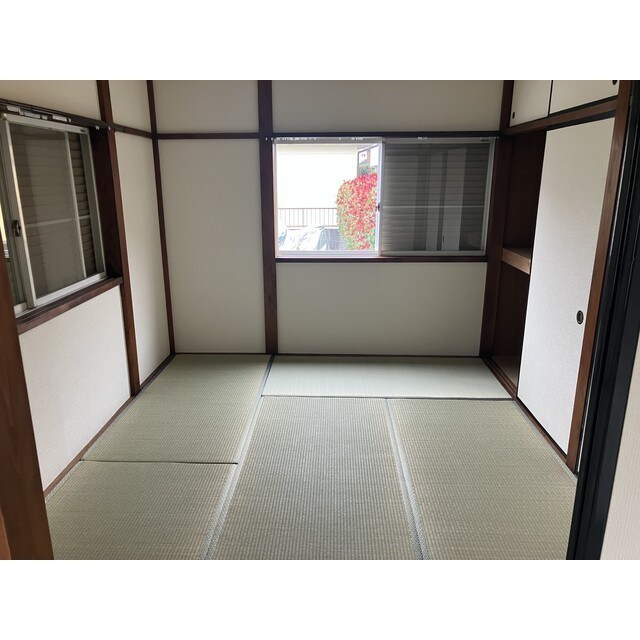 ハイツ下原A棟の物件内観写真