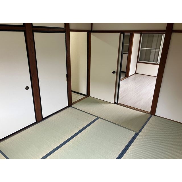 ハイツ下原A棟の物件内観写真