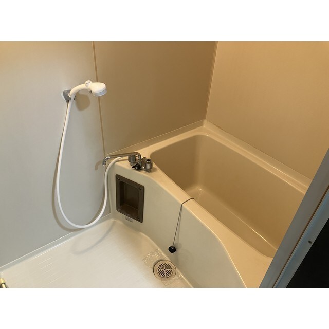 ハイツ下原A棟の物件内観写真