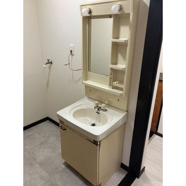 ハイツ下原A棟の物件内観写真